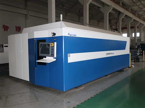 3kw fiber laser cutting machine